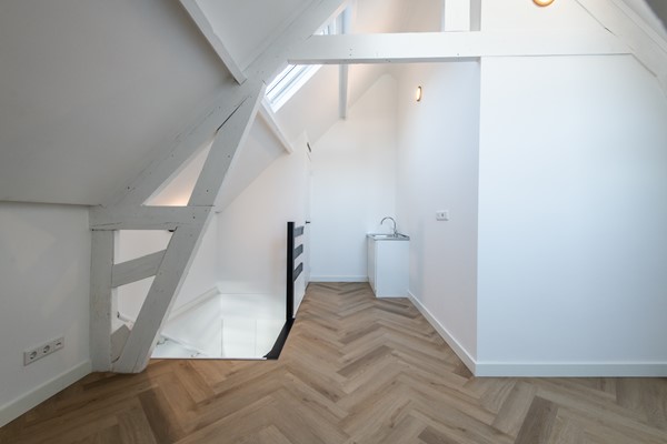 Medium property photo - Haarlemmerweg 55-3, 1051 KP Amsterdam